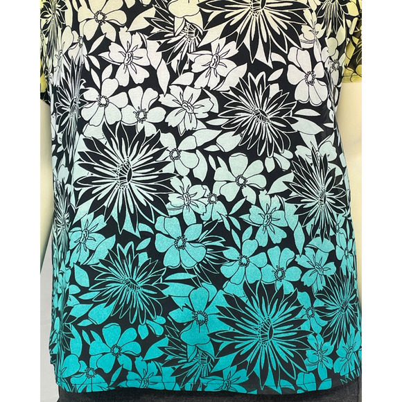 3/$20 New Directions Sz M Pullover Top Colorful Yellow Blue Ombre Floral Chiffon - Picture 6 of 8